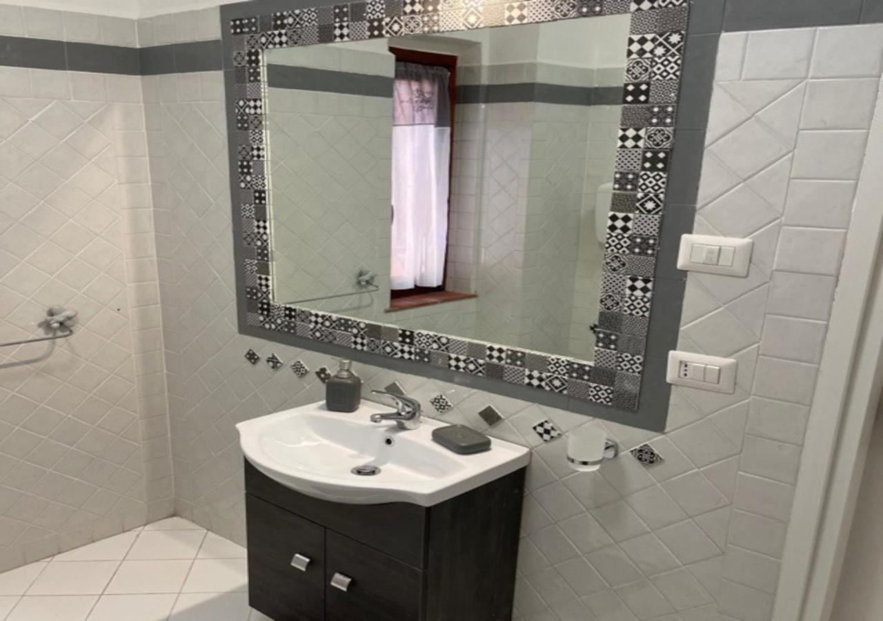 Celeste Central Apartment In Porto Rotondo With Private Parking Dış mekan fotoğraf